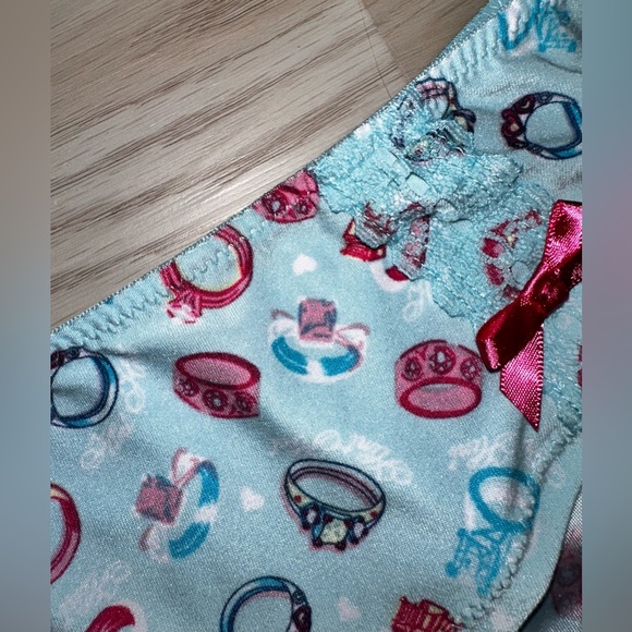 2 Y2K Victorias Secret Sexy Little Thing Bride/Bridal Rings Satin Cheeky Panties - Picture 7 of 12